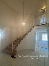 44128 Ruthron Ave in Lancaster, CA - Building Photo - Building Photo