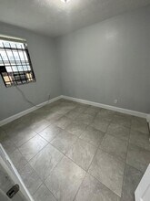 1614 W 3rd St-Unit -1616 in Jacksonville, FL - Building Photo - Building Photo