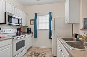 2090 Cross Gate Blvd, Unit 20 in Myrtle Beach, SC - Building Photo - Building Photo