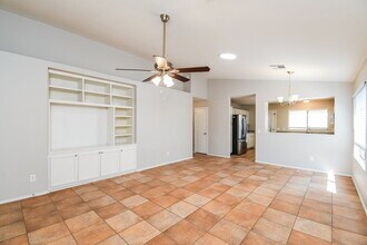 942 E Graham Ln in Apache Junction, AZ - Building Photo - Building Photo