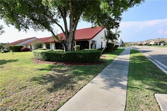 12840 Dornoch Ct in Ft. Myers, FL - Building Photo - Building Photo