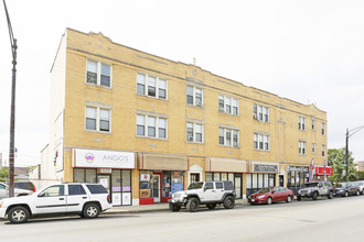 2916-2926 W Pulaski Rd in Chicago, IL - Building Photo - Building Photo