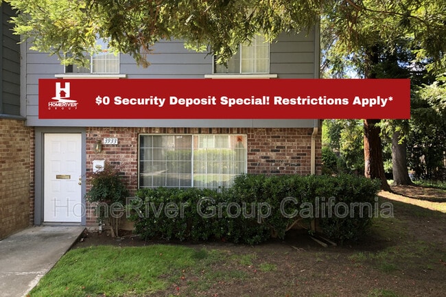 property at 3933 Oak Villa Cir