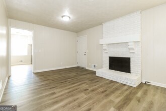 2255 Kings Forest Dr SE in Conyers, GA - Building Photo - Building Photo