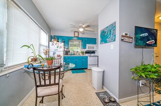 2400 1st St in Indian Rocks Beach, FL - Building Photo - Interior Photo