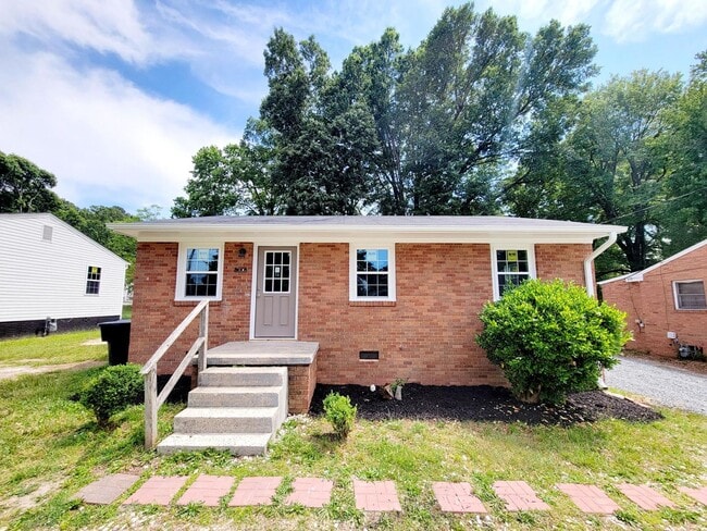 property at 1041 Elwood St