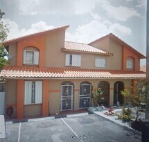 2255 W 69th St in Hialeah, FL - Building Photo