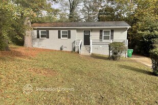 1941 Bandera Dr in Decatur, GA - Building Photo