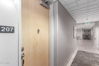 2302 N Central Ave in Phoenix, AZ - Building Photo - Building Photo