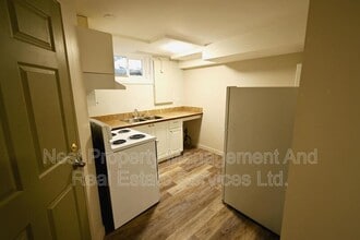 2401 Pine St in Prince George, BC - Building Photo - Building Photo