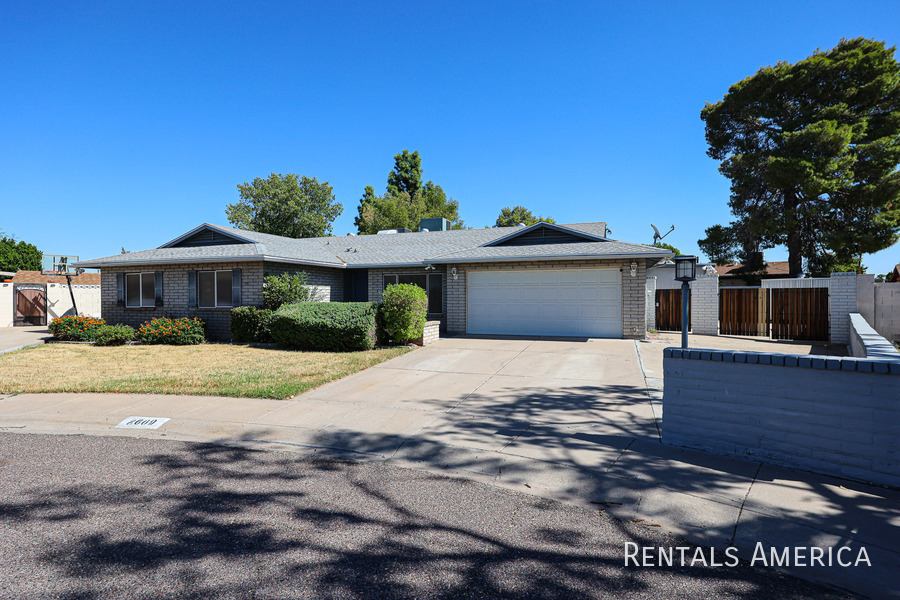 8609 N 41st Ave in Phoenix, AZ - Building Photo