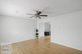 799 Wildwood Dr in Hinesville, GA - Building Photo - Building Photo