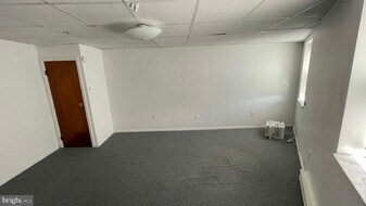 806 E Passyunk Ave in Philadelphia, PA - Building Photo