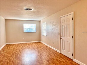 209 Ave B SE in Winter Haven, FL - Building Photo - Building Photo