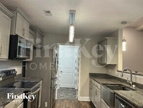 1753 Rains Rd in Clarksville, TN - Building Photo - Building Photo