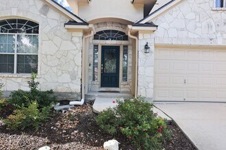 623 Aster Trail in San Antonio, TX - Building Photo - Building Photo