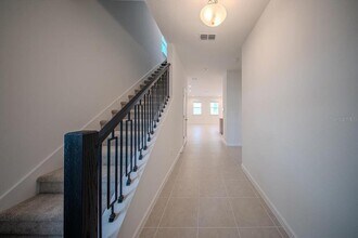 1414 RIDGEBACK Ln in Apopka, FL - Building Photo - Building Photo