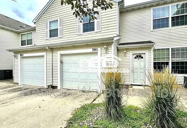 property at 3911 NE Gardenia Ln