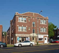4053 S Grand in St. Louis, MO - Foto de edificio - Building Photo