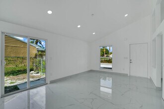 23417 Liberty Bell Terrace in Boca Raton, FL - Building Photo - Building Photo