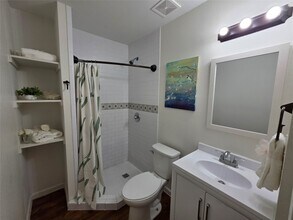 5422 Pine Ave in Pasadena, TX - Building Photo - Building Photo