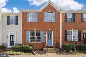 222 Kirby St in Manassas Park, VA - Building Photo
