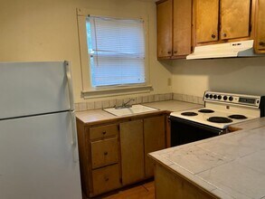 521 Folks St in Waycross, GA - Building Photo - Building Photo