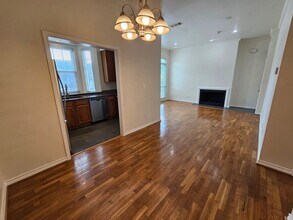 4106 Newton Ave in Dallas, TX - Foto de edificio - Building Photo