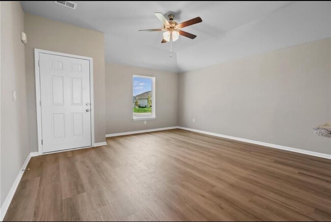 526 W Fountain Cir in Gardner, KS - Building Photo - Building Photo