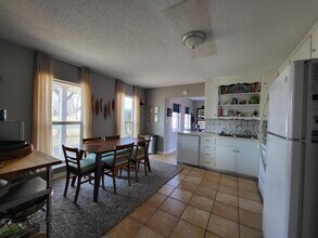 1401 N Orange St in Fredericksburg, TX - Building Photo - Building Photo