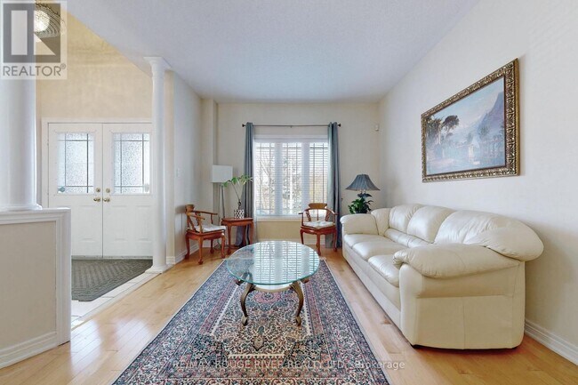 2 Amethyst Dr in Richmond Hill, ON - Building Photo - Building Photo