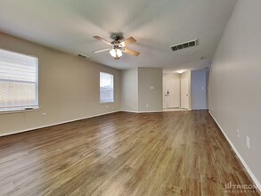 33107 Cottonwood Bend in Magnolia, TX - Building Photo - Building Photo