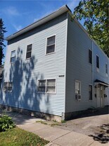 74 Stewart St in Rochester, NY - Building Photo