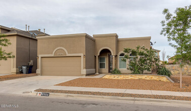 10956 Ray Mena Ln in El Paso, TX - Building Photo - Building Photo