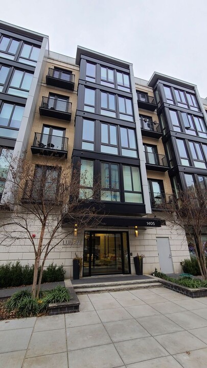 1405 W St NW in Washington, DC - Building Photo