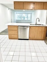 1005 Palm Beach Trace Dr in Royal Palm Beach, FL - Building Photo - Building Photo