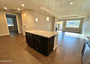 6517 Angels Orchard Dr in Sparks, NV - Building Photo - Building Photo