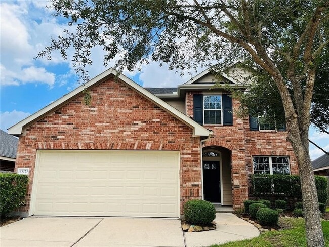 property at 19223 Mustang Pointe Ln