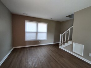 705 Smithdale Dr in Raleigh, NC - Building Photo - Building Photo
