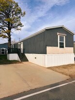 3200 S Highland Park Dr in Oklahoma City, OK - Building Photo