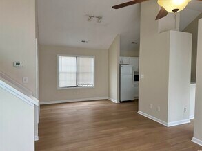 911 Charles St in North Myrtle Beach, SC - Building Photo - Building Photo