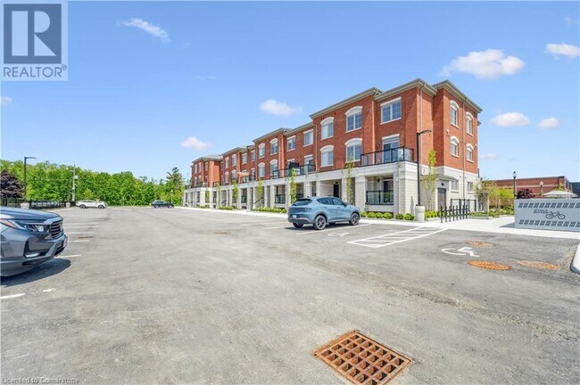 265 Cotton Grass St in Kitchener, ON - Building Photo - Building Photo