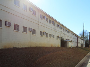 University Apartments in Auburn, AL - Building Photo - Building Photo