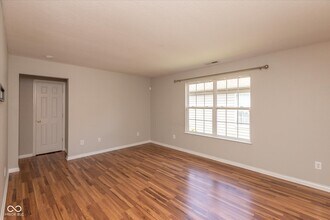 1116 Cobra Dr in Franklin, IN - Building Photo - Building Photo