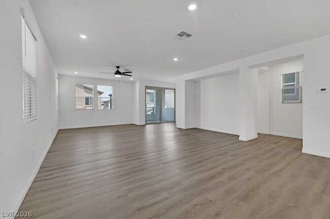 1520 Little Penguin St in Las Vegas, NV - Building Photo - Building Photo