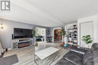 16 Fifth St in Midland, ON - Building Photo - Building Photo