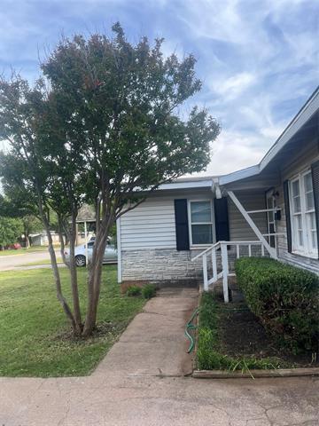 property at 1326 S Bowie Dr
