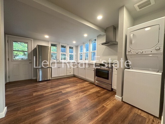 property at 3741 Fairway Dr