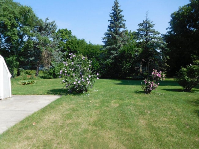 830 15th Ave in Union Grove, WI - Foto de edificio - Building Photo