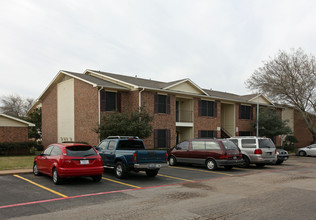 Dove Hollow in Allen, TX - Foto de edificio - Building Photo